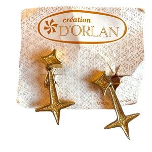 Création D'Orlan Gold plate textured Star Dangle Earrings #2933